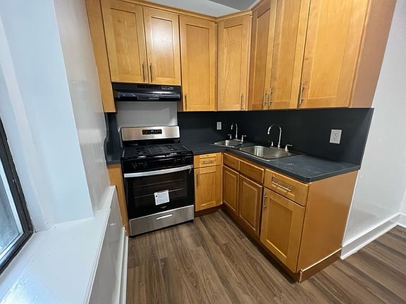 4th image of 42-45 Judge St #5G