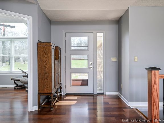 5th image of 3221 Cummins Road