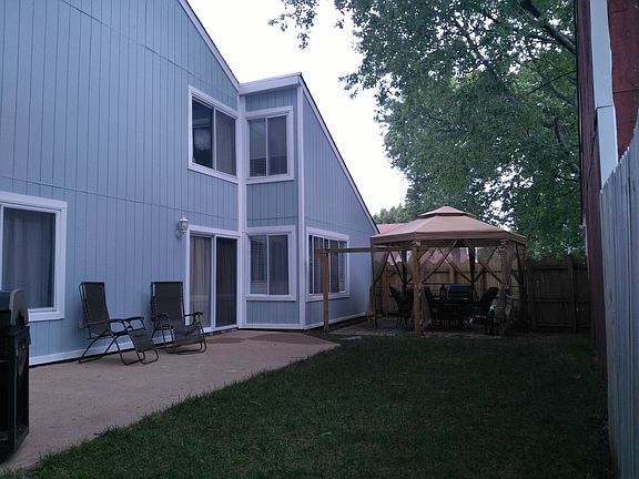5th image of 3417 Daffodil Cres