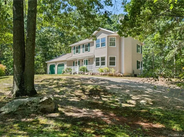 20 Bush Hill Drive, East Lyme, CT 06357