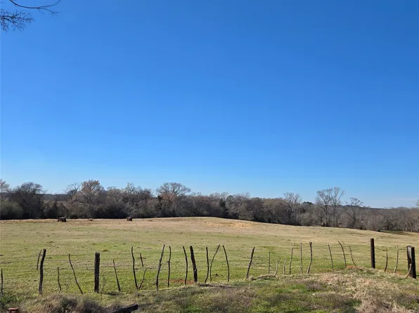 20398 Old Palestine Rd, Flint, TX 75762