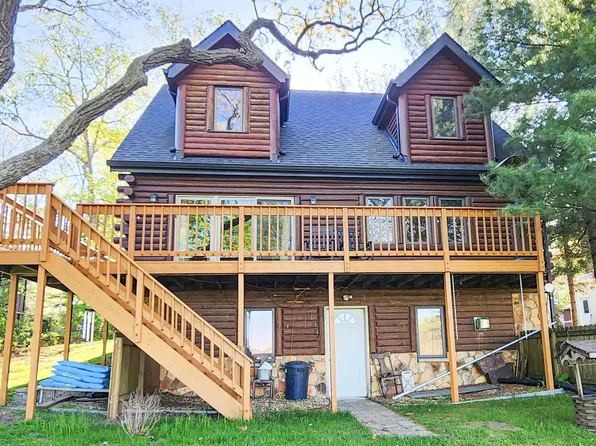 18889 171 Street Ave, Manchester, IA 52057