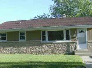 7700 W Kathryn Ave, Milwaukee, WI 53218