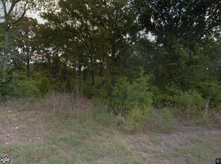 148 Lake Creek Dr, Mabank, TX 75156