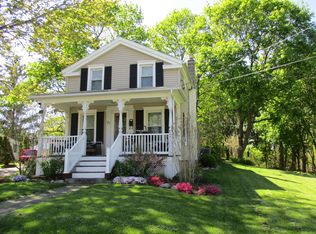 27 Caledonia Ave, Scottsville, NY 14546