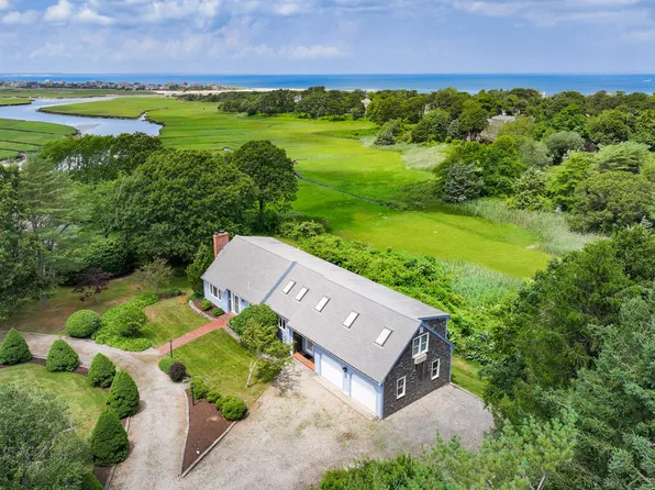 10 Linden Road, East Sandwich, MA 02537