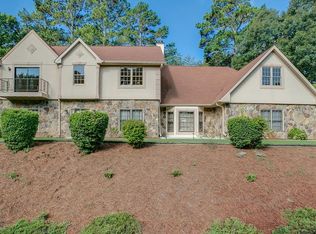 4446 Saint Michaels Dr, Lilburn, GA 30047