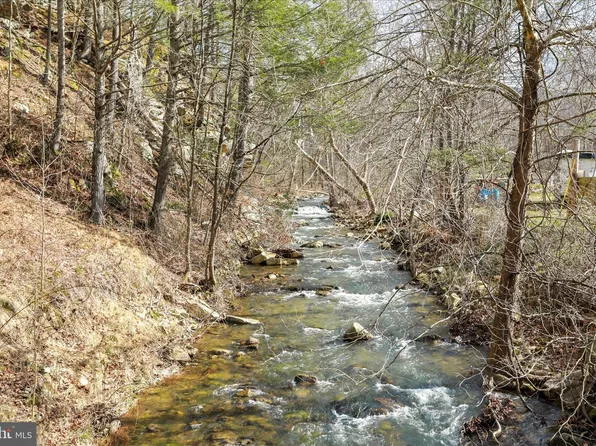 3699 Waites Run Rd, Wardensville, WV 26851