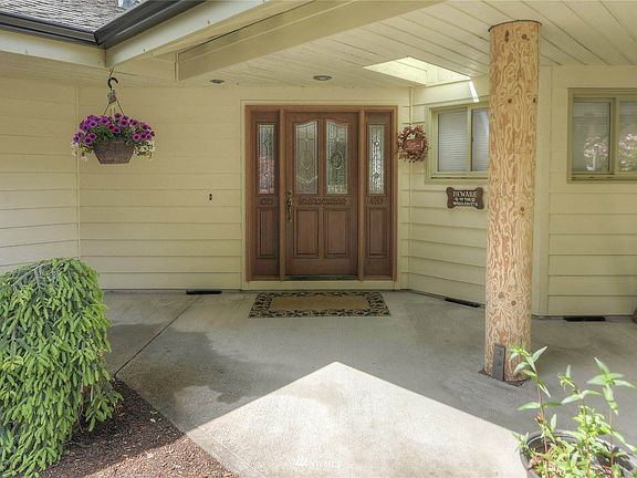 2nd image of 2903 29th Ave NW