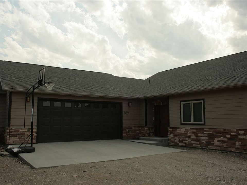 1st image of 5087 Fox Trot Dr