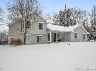 5672 Whitneyville Ave SE, Alto, MI 49302