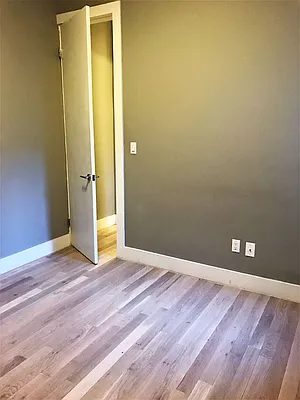 Rented by Bruma Realty LLC | media 6