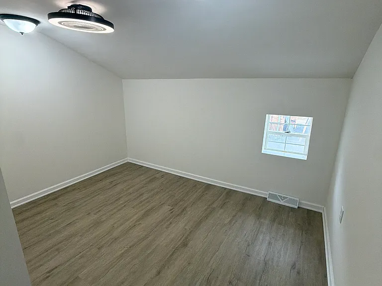 308 E 55th St #4 — Photo 11