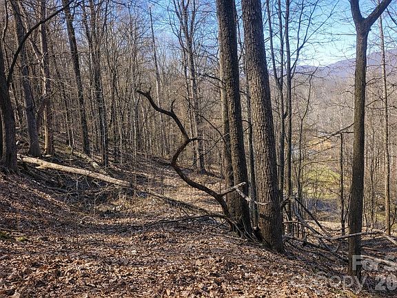 5th image of 4 Buckeye Rd #63