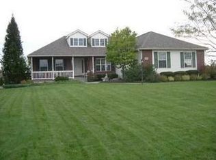 52 Bohyer Ave, Pataskala, OH