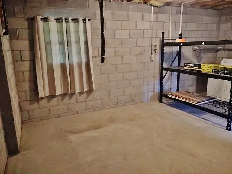 1283 Wanda Dr — Photo 35