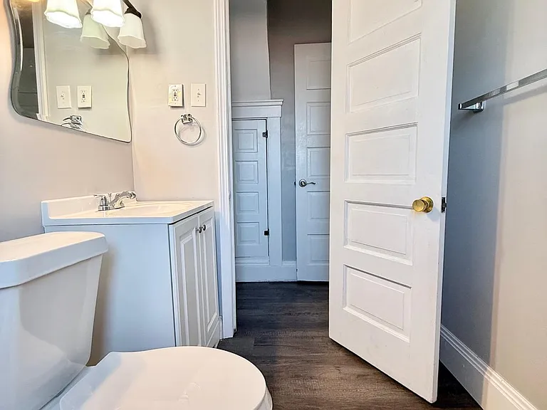 4711 Behrwald Ave #UP — Photo 21