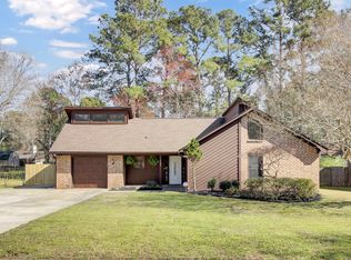 107 Four Iron Dr, Summerville, SC 29483