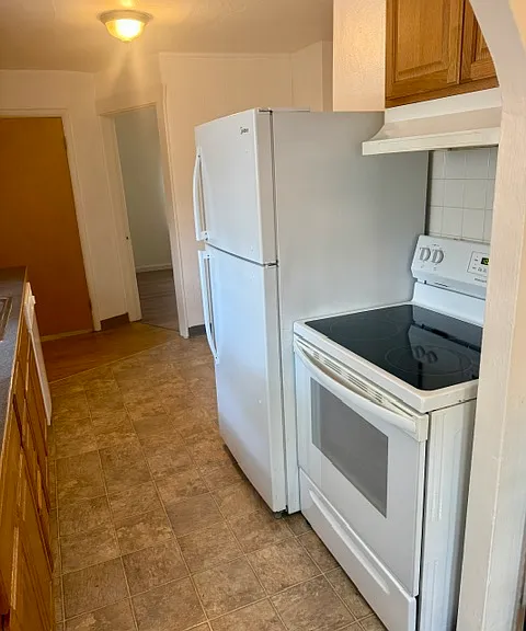 534 E Everett Ave — Photo 7
