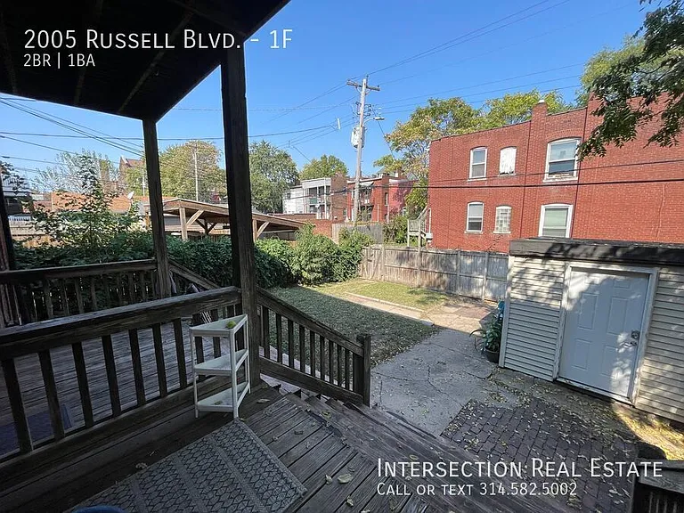 2005 Russell Blvd #1F — Photo 16