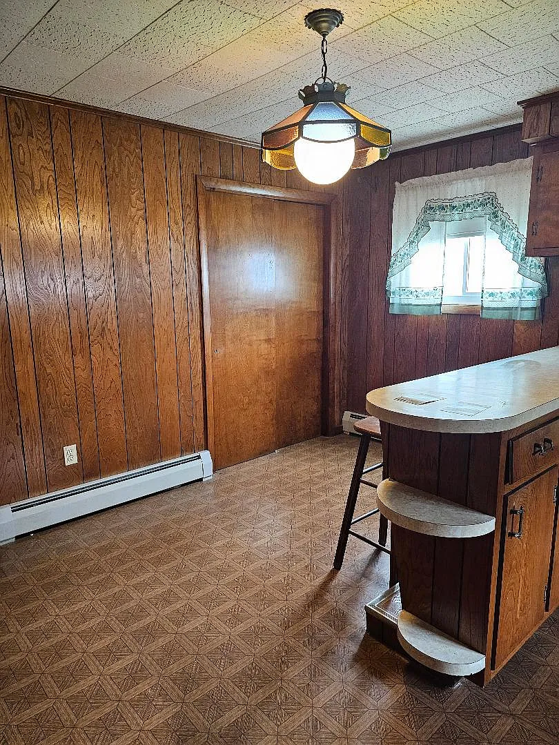 2 bed, 1200 sqft, $1,700 — Photo 3