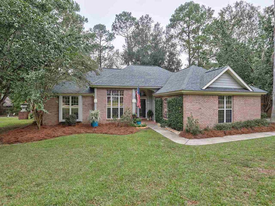 1st image of 10012 Leafwood Dr