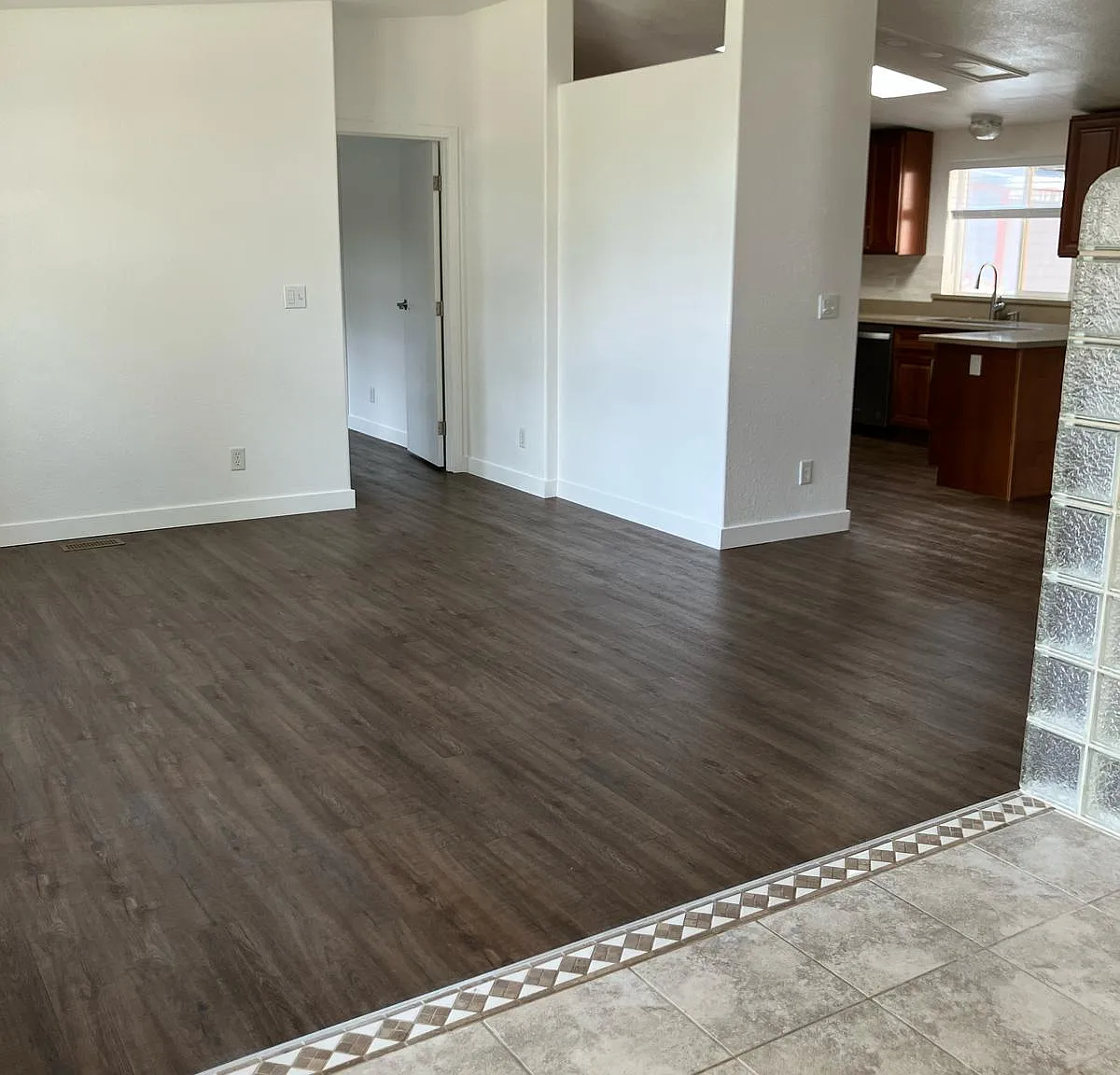 3 bed, 1620 sqft, $3,250 — Photo 2