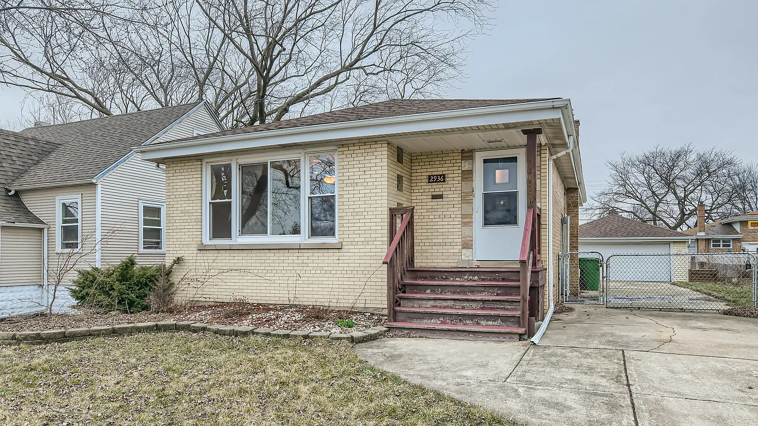 2936 W 99th Pl photo 1