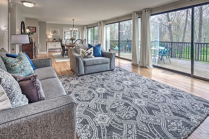 41 Roxiticus Rd, Mendham, NJ 07945 Zillow