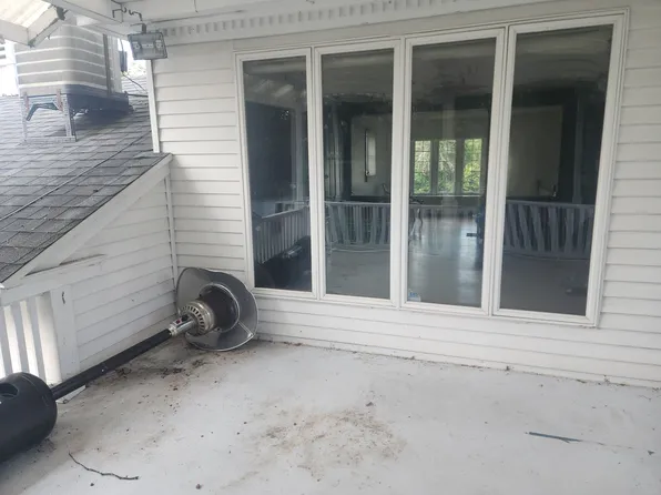 48 Matteson St #1, Waterbury, CT 06705