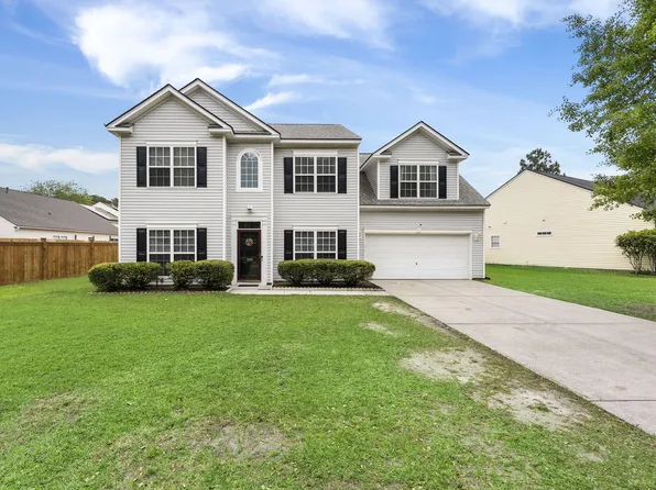 109 Hollytree Cir, Ladson, SC 29456