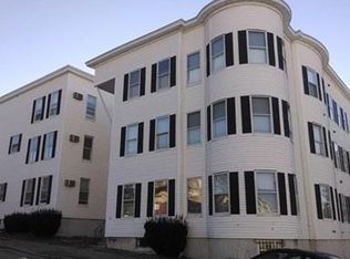 52 Providence St APT 2, Worcester, MA 01604