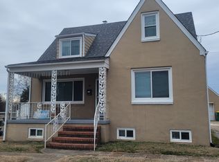 304 S 17th Ave #1, Hopewell, VA