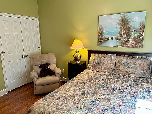 3rd image of 101 Pinecrest Rd