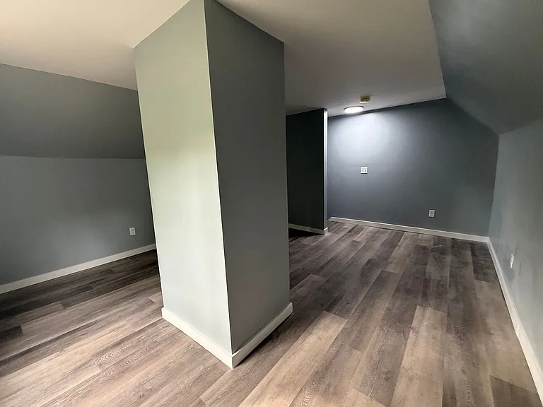 186 West Bow St — Photo 11