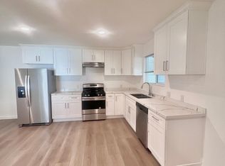 140 S Cedar St #A, Glendale, CA 91205