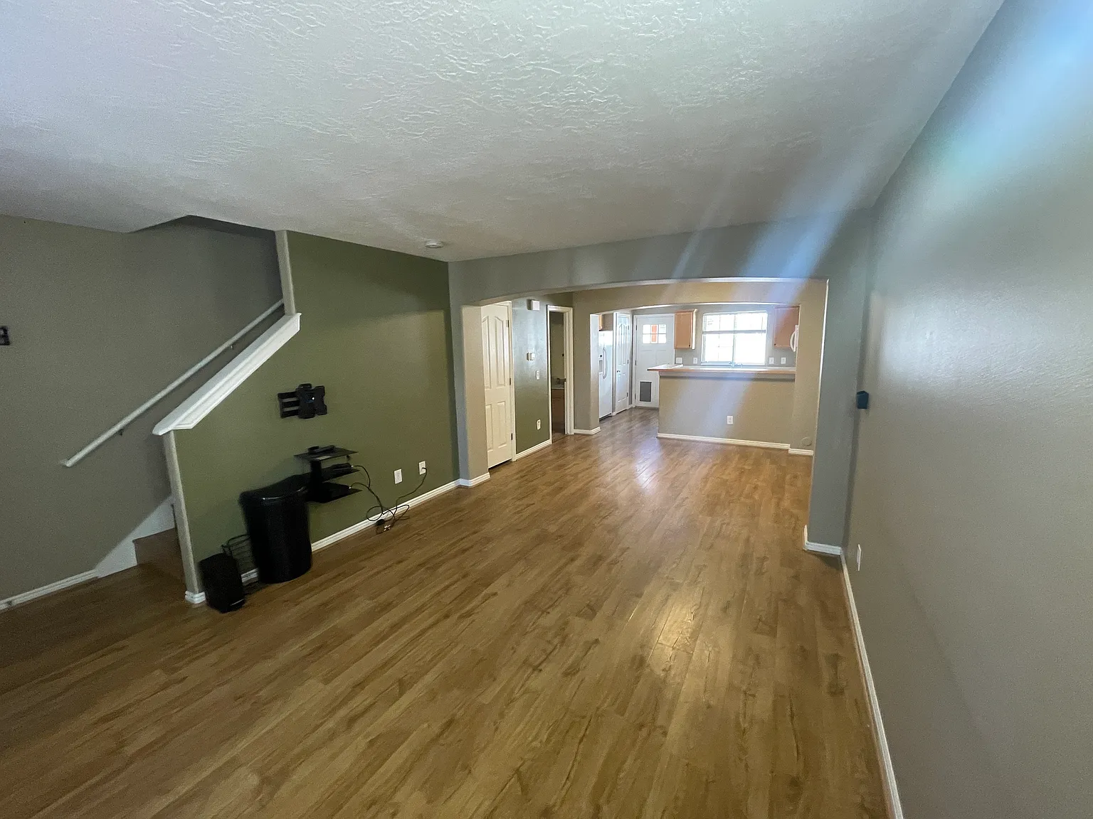 Gorgeous Townhome in Peaceful Community — Photo 2