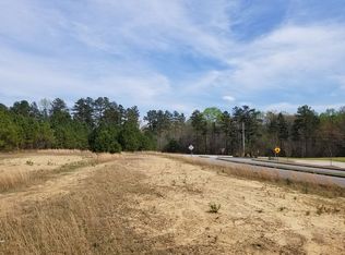 20 Somerset Dr, Dallas, GA 30132