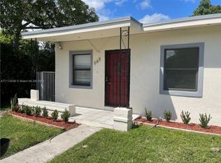 565 NW 129th St, North Miami, FL 33168