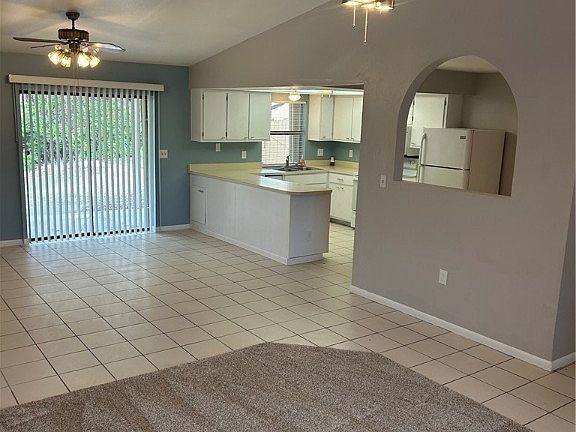 3rd image of 17116 Phlox Dr