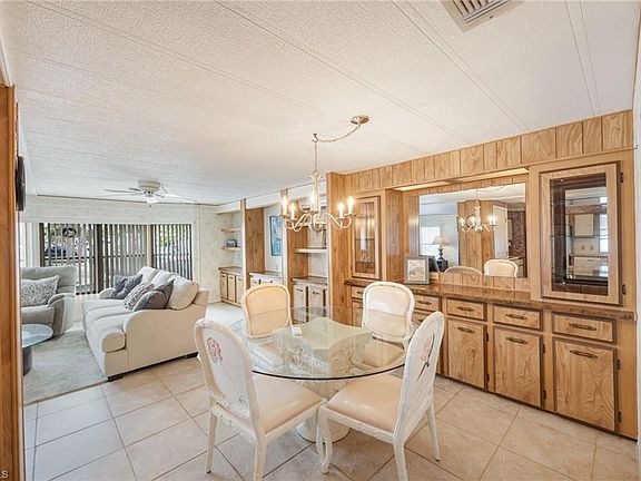 4th image of 21 San Lu Rue AVE #21