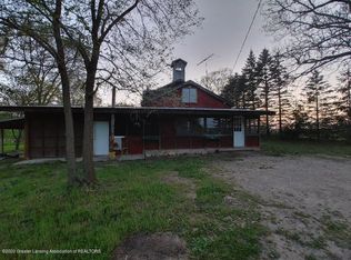 4340 Swan Rd, Stockbridge, MI 49285