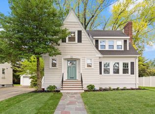 36 Stearns Rd, Belmont, MA 02478