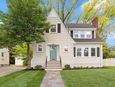 36 Stearns Rd, Belmont, MA, 02478