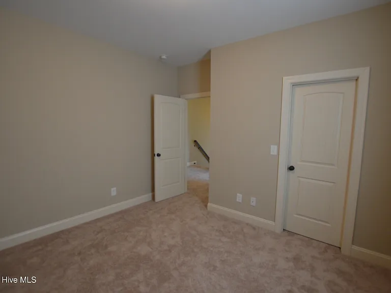 309 Belvedere Dr — Photo 24