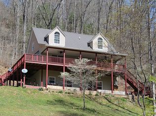77 Pigeon Creek Trl, Bryson City, NC 28713