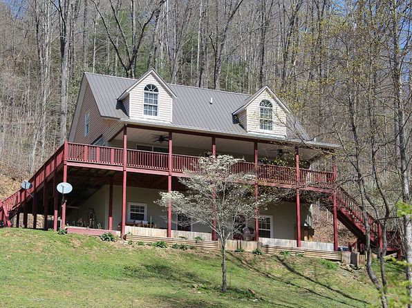 77 Pigeon Creek Trl