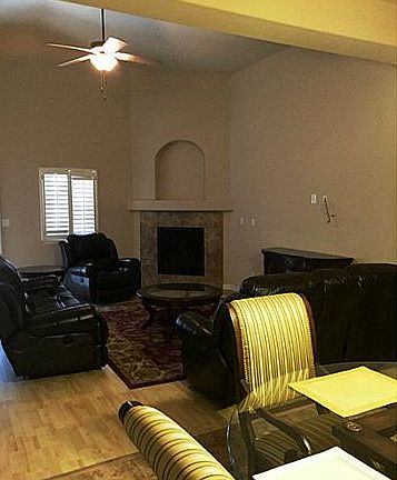 3rd image of 4217 Camelot Heights Dr