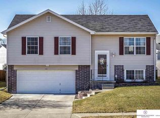 7516 S 177th St, Omaha, NE 68136