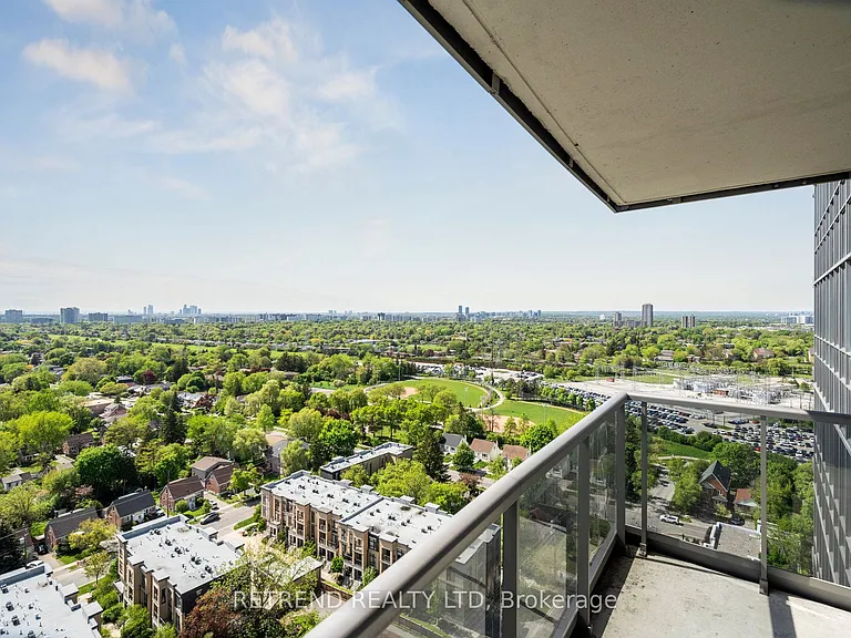 15 Greenview Ave #2111 — Photo 26